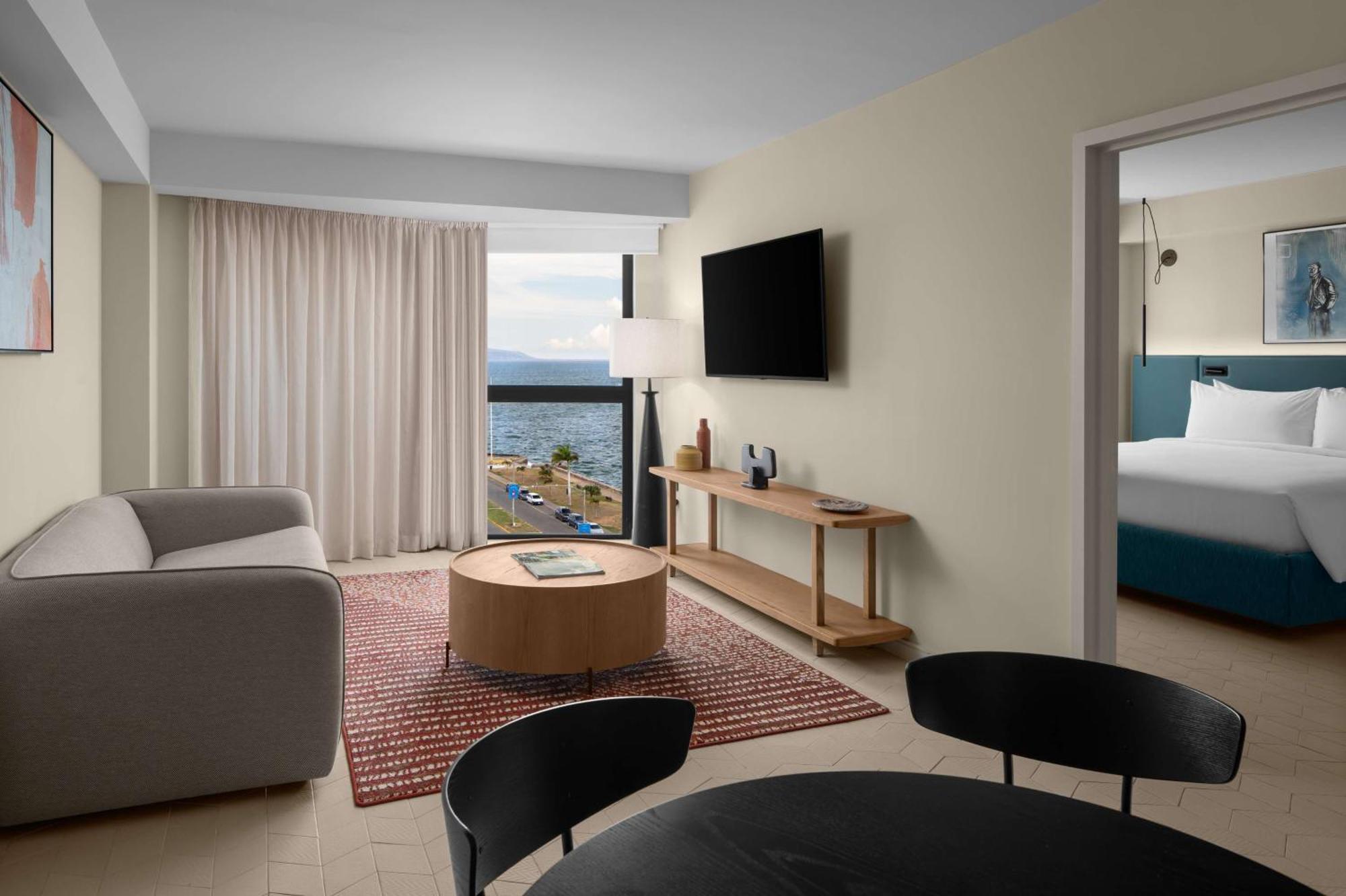 Rok Hotel Kingston Tapestry Collection By Hilton מראה חיצוני תמונה