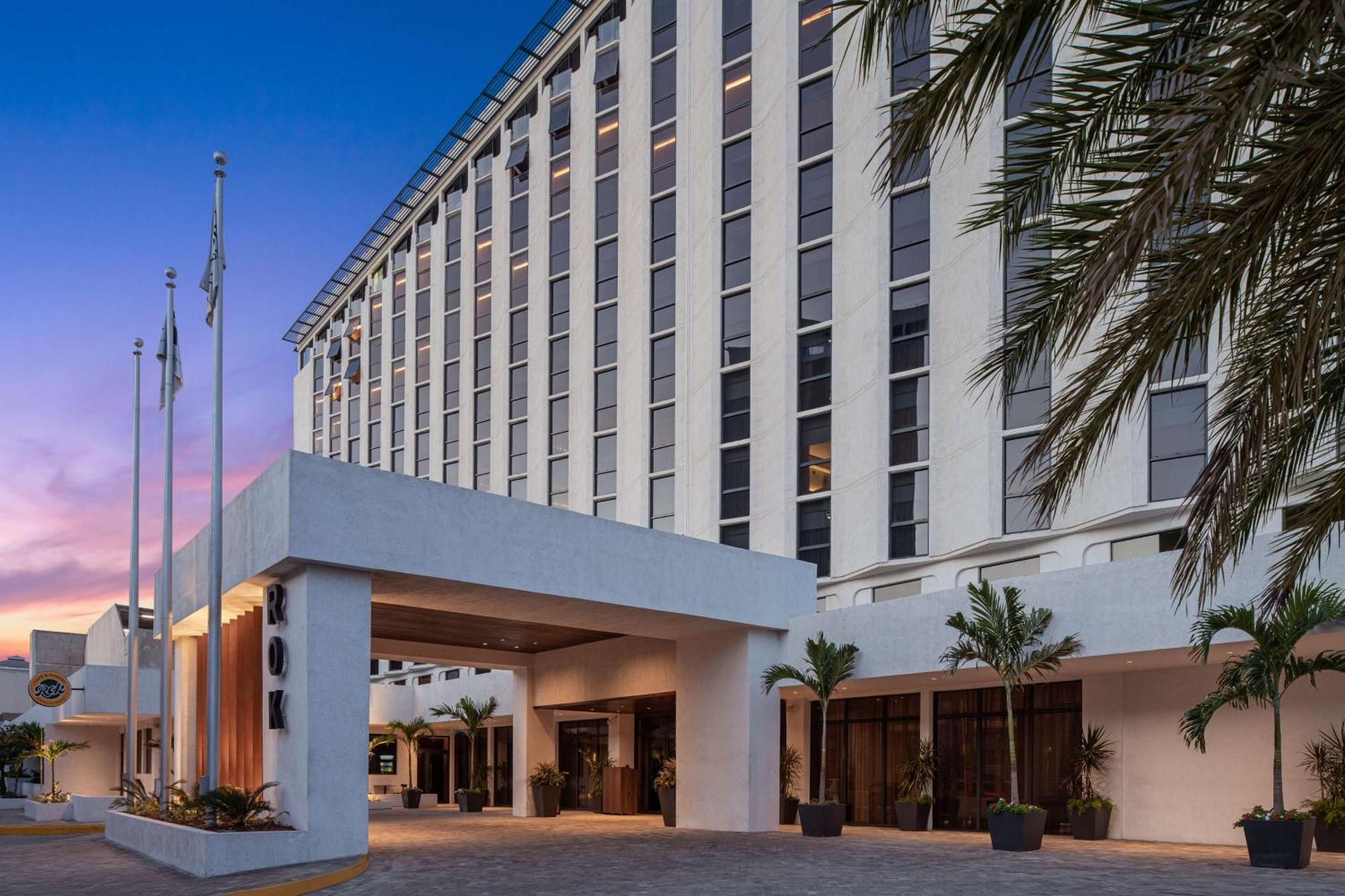 Rok Hotel Kingston Tapestry Collection By Hilton מראה חיצוני תמונה