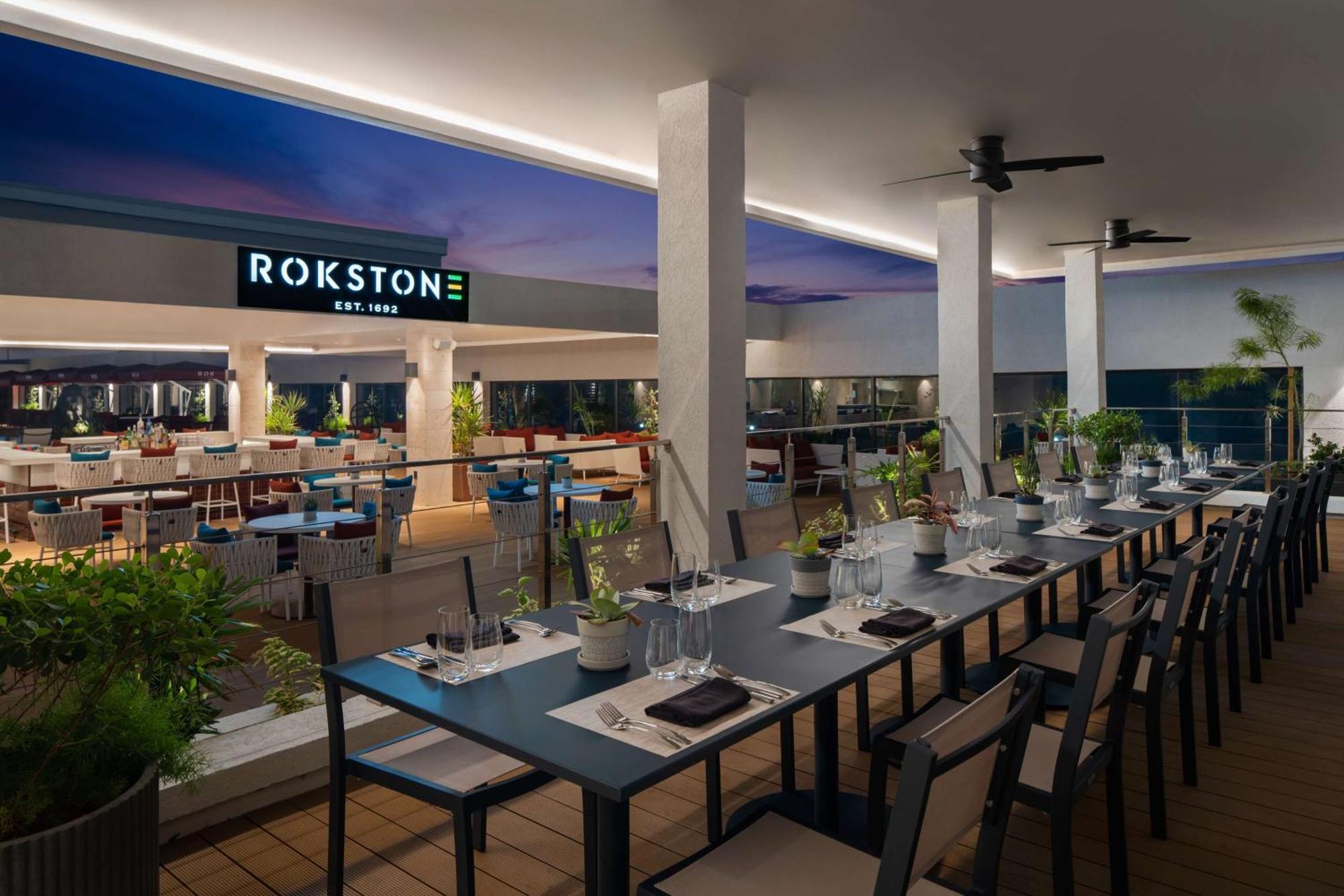 Rok Hotel Kingston Tapestry Collection By Hilton מראה חיצוני תמונה