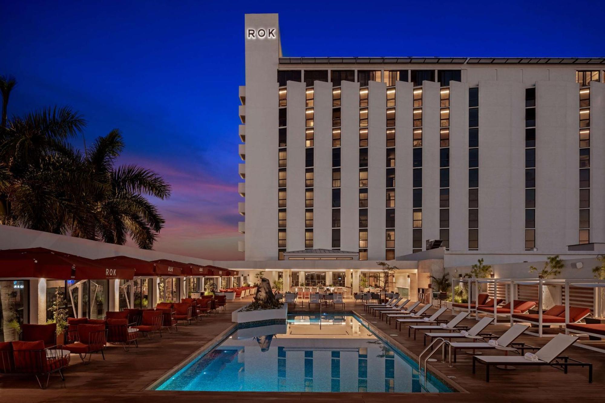 Rok Hotel Kingston Tapestry Collection By Hilton מראה חיצוני תמונה